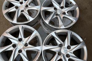 cerchi in lega peugeot 208 