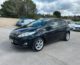 Ford Fiesta 1.4 TDCi 70CV 5 porte Titanium 10/2011