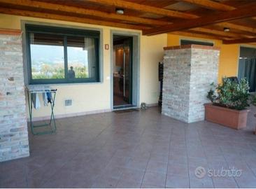 Loft vista lago e montagne sulla ciclabile