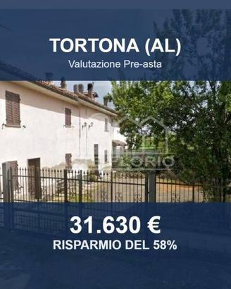 Immobile in asta di 361 m² con box auto a Tortona