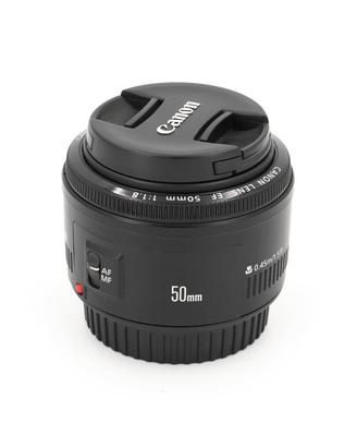 Canon EF 50mm f/1.8 II