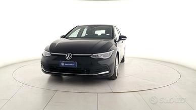 VOLKSWAGEN Golf VIII 2020 - Golf 1.5 etsi e U26381