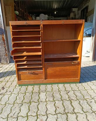 Mobile Schedario Vintage a Serranda antico