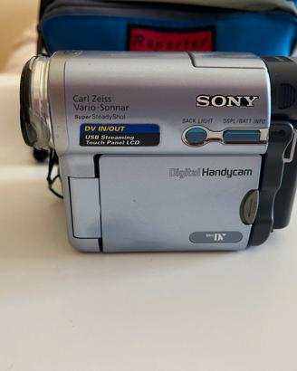sony digital handycam MiniDv DCR-TRV19E PAL