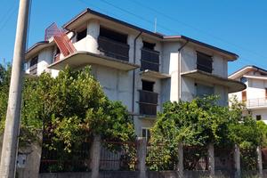 Immobile in zona residenziale