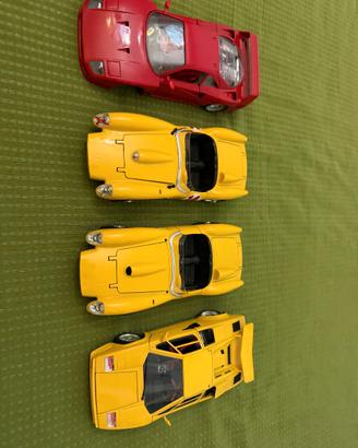 4 Modellini Bburago 1/18 - Ferrari & Lamborghini