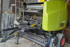 Rotopressa claas variant 360