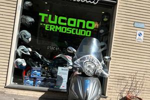 Piaggio Beverly 350