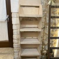 espositore in legno
