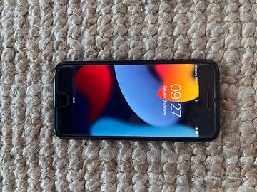 📱 iPhone 7