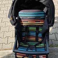 Passeggino compatto Peg Perego Taik Rainbow
