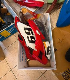 Cupolino + carene + vasca posteriore 999 Ducati