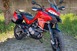 Ducati Multistrada V2 Travel
