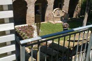 10 mesi