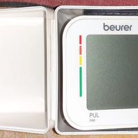 Apparecchio per controllo pressione arteriosa