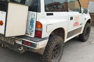 Suzuki Vitara  4x4 indistruttibile 
