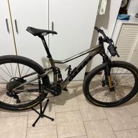 Mtb full catbon