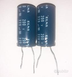 Coppia di Condensatori usati Elna 220uF 200V
