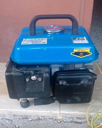 Genrarore di corrente Tecnick 650 VA