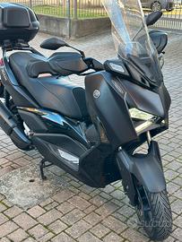 Yamaha X Max tech max 300