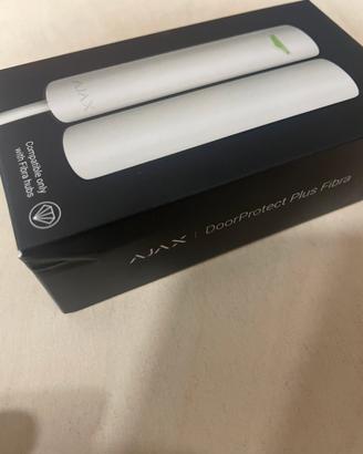 Ajax DoorProtect plus fibra