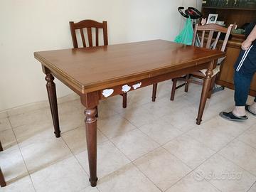 tavolo in legno allungabile 