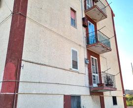 Appartamento ristrutturato con garage [Rif: RIA-7]