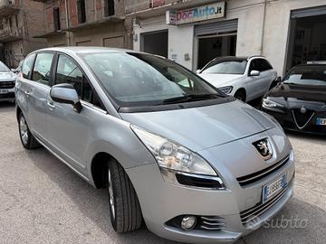 Peugeot 5008 1.6 HDi 112CV Premium