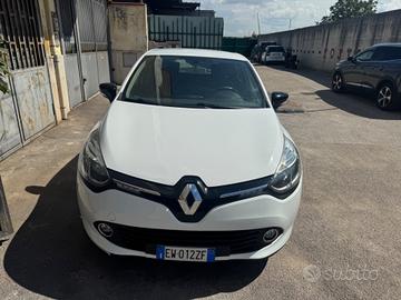 Renault Clio 1.2 75CV GPL 5 porte Costume National