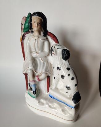 Statuetta antica inglese in ceramica Staffordshire