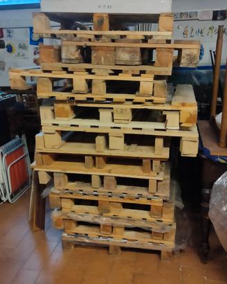 Pallet bancali di legno 