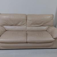 Divani in pelle beige