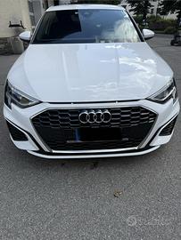AUDI A3 Sportback 35 TDI Sline