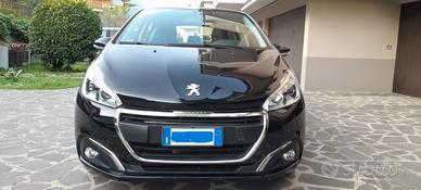 Peugeot 208 - 2018