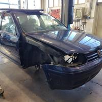 Ricambi VOLKSWAGEN GOLF 4 1900cc diesel del 2003