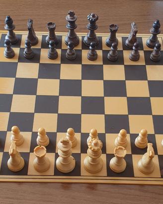 Gioco Scacchiera Scacchi e Dama Vintage Anni 70