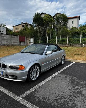 BMW 325i