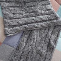 Sciarpa grigia in lana