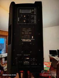 2 casse amplificate con supporto