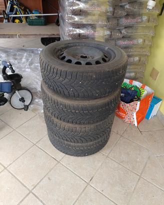 cerchi e gomme