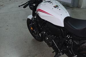 XSR700 2025 ARROW