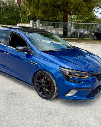 Renault Megane GT automatica 4Control euro6B