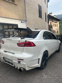 MITSUBISHI Lancer 5ª serie - 2010