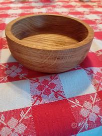 Ciotole tornite in legno di rovere 