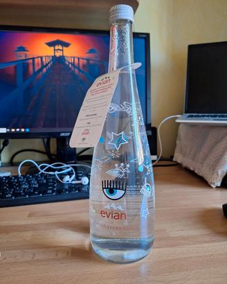Bottiglia acqua Evian Chiara Ferragni