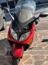 YamhaT max anno 2005 Iniezione