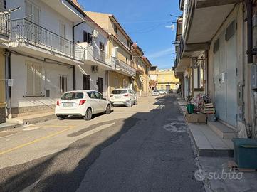 CASA SEMINDIPENDENTE A BOTRICELLO