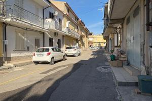 CASA SEMINDIPENDENTE A BOTRICELLO