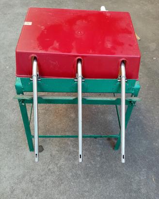 Riempibottiglie a 3 sifoni. 