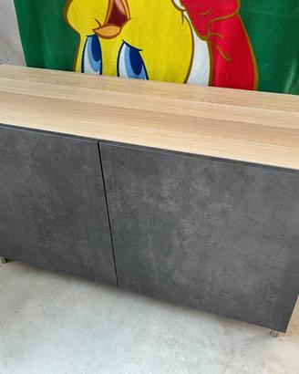 Mobiletto Ikea a due ante